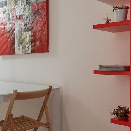 Red Studio Near Porta Nuova By Wonderful Italy Turin Exterior photo