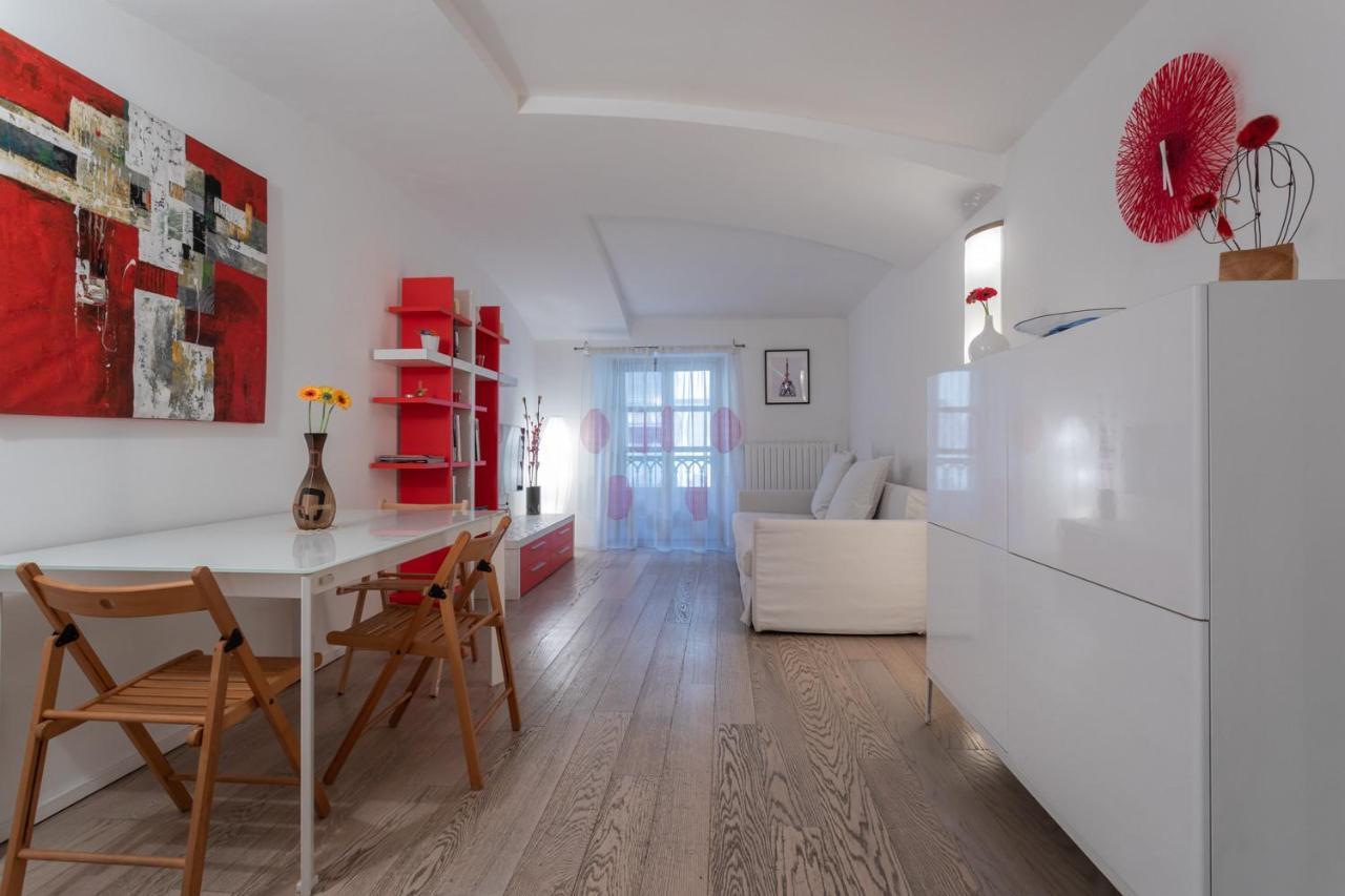 Red Studio Near Porta Nuova By Wonderful Italy Turin Exterior photo
