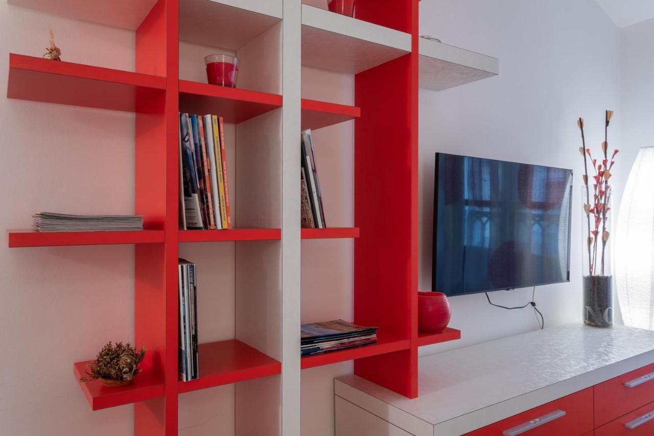 Red Studio Near Porta Nuova By Wonderful Italy Turin Exterior photo